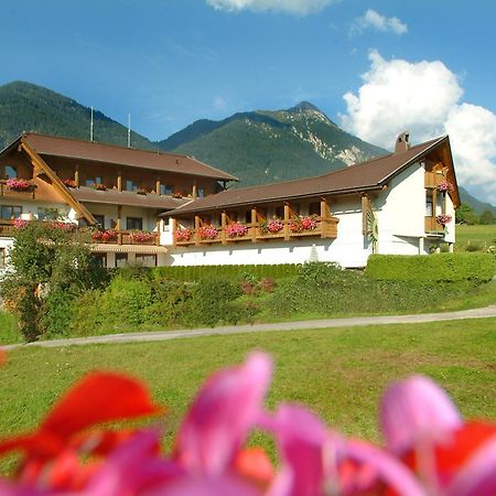 Aktiv Hotel Karnia Hermagor-Pressegger See Exterior foto